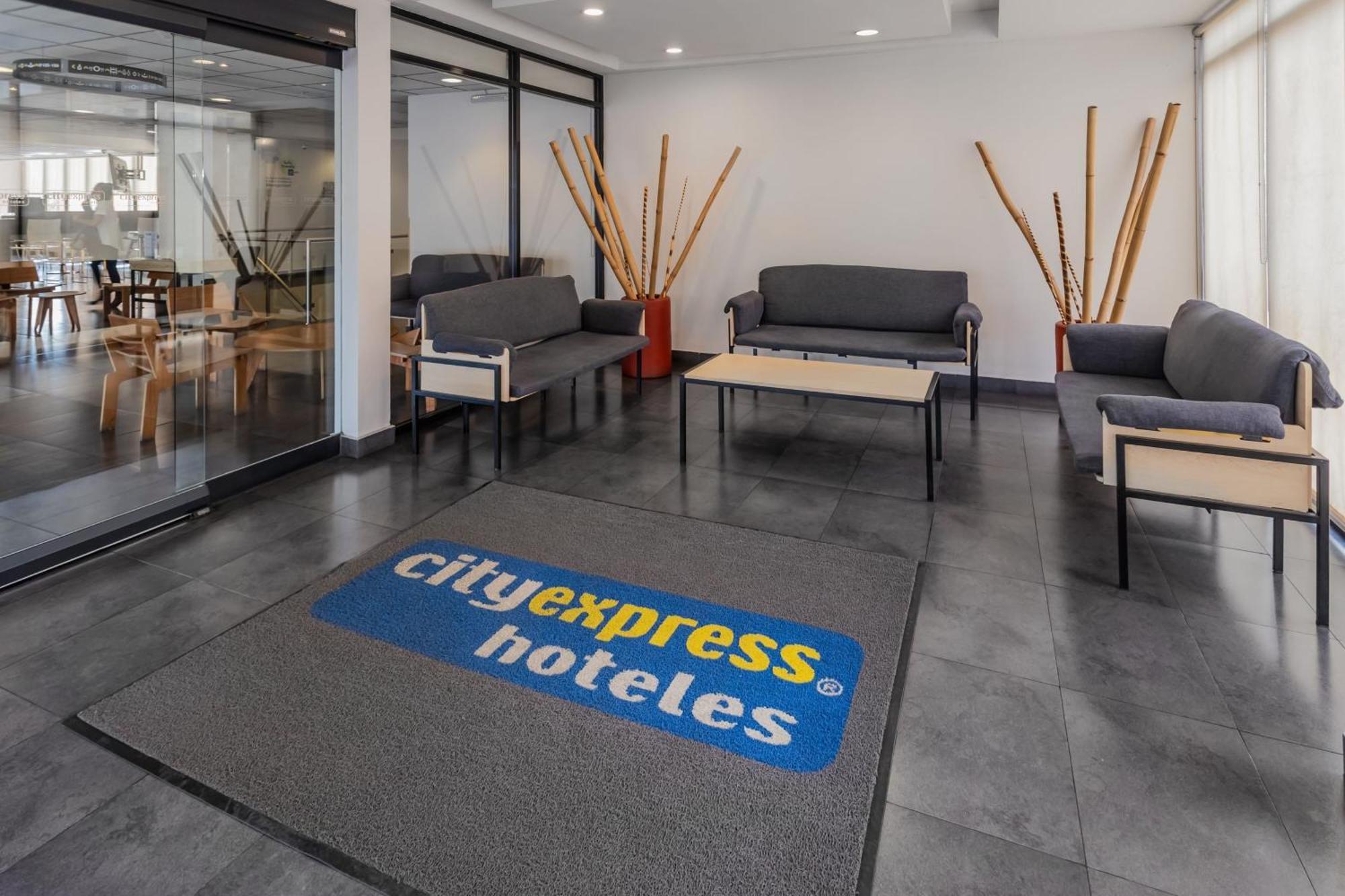 City Express By Marriott Oaxaca Eksteriør bilde